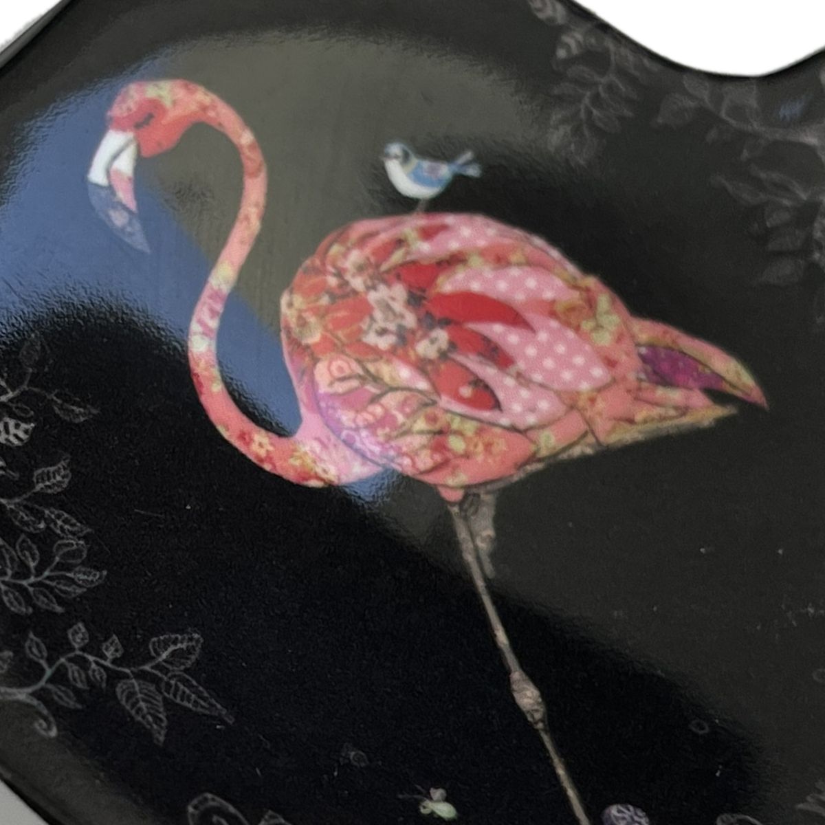 Flamingo Jewels saucer for tea bag