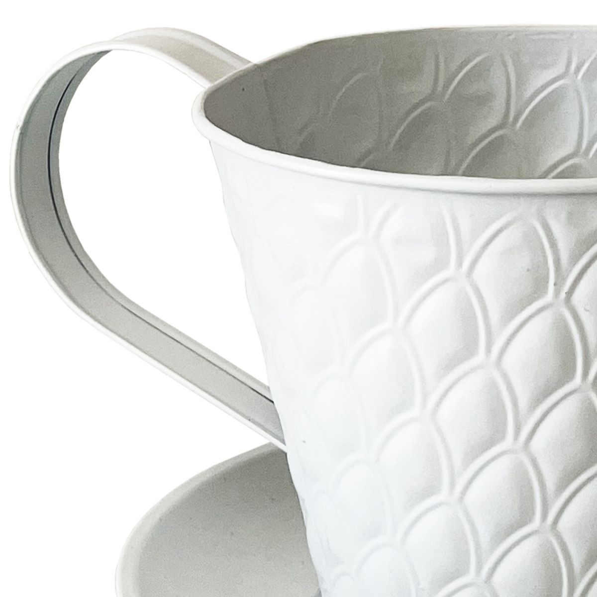 Flower pot cover in white metal in the shape of a cup