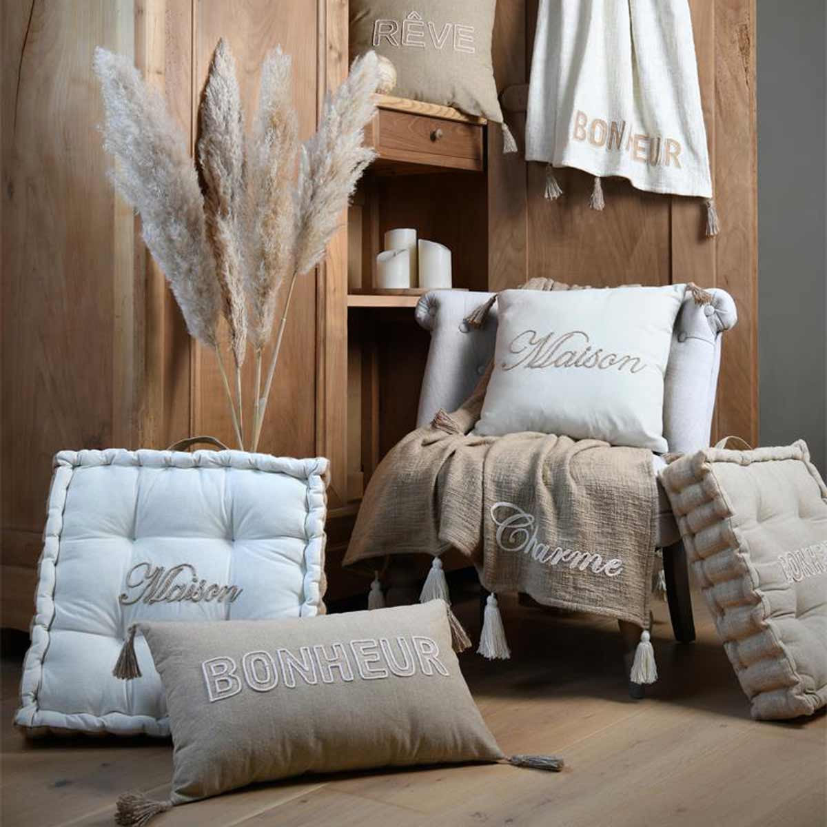 Cotton Floor Cushion 43 x 43 x 10 cm - Maison