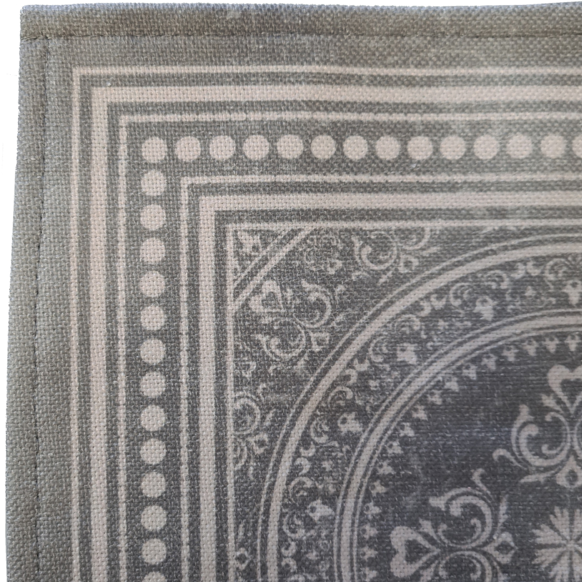 Provencal arabesques carpet 130 x 180 cm