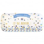 Chaque jour est une Aventure melamine Dish cake