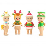 A Christmas 2017 figurine Sonny Angel