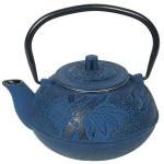 Japanese style cast iron teapot 0.6 liter