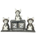 Perpetual wooden calendar grey cats