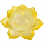 Lotus candle holder in glass